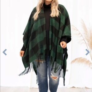 NWOT Lane Bryant Green Plaid Fringe Flannel Wrap Poncho One Size